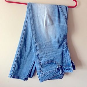 Great condition American Eagle High Rise Jeggings Size 10 short length